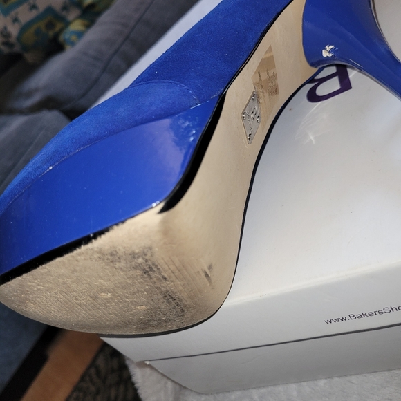 BAKERS Shoes Style Eryn Blue Platform Pumps - Picture 6 of 12